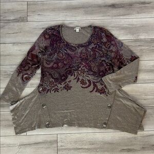 World Unity long sleeve paisley thermal shirt size XL